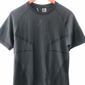 Gymshark Onyx T-shirt. Size - Large.